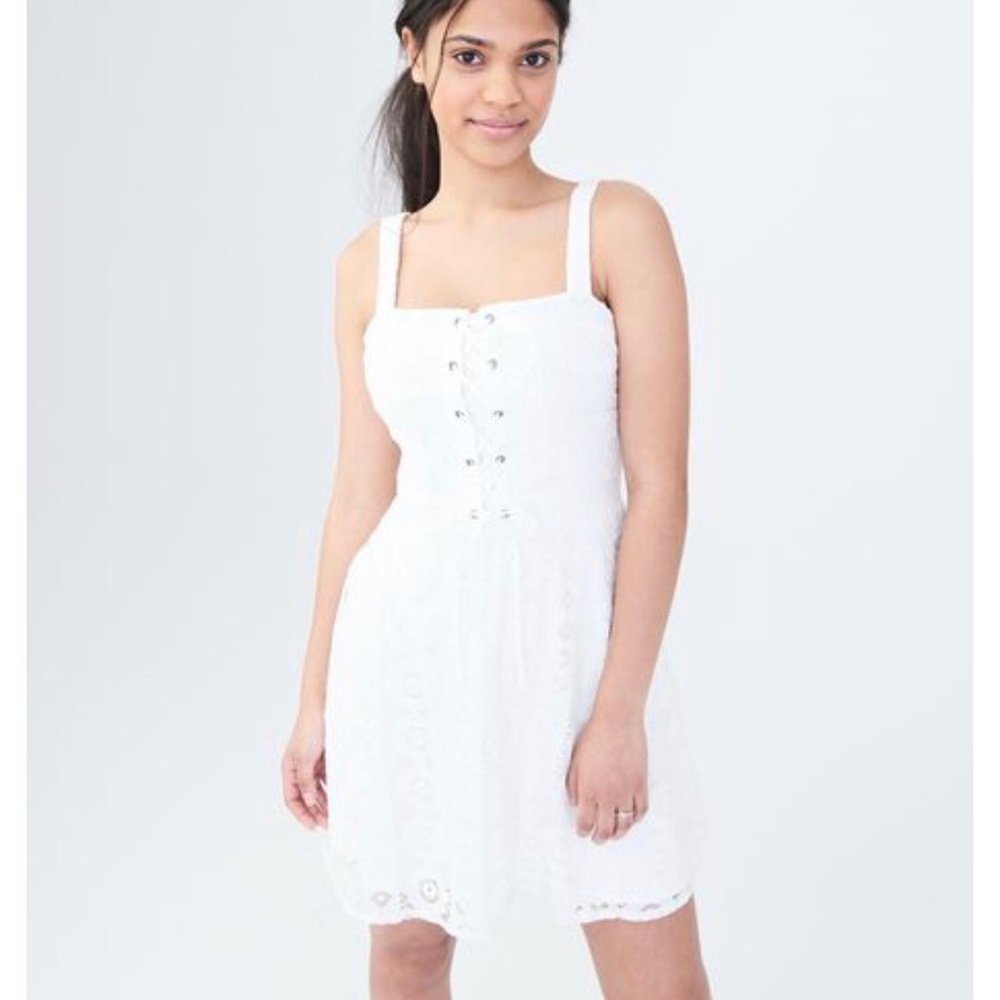 Aeropostale SOLID LACE-UP FIT & FLARE DRESS